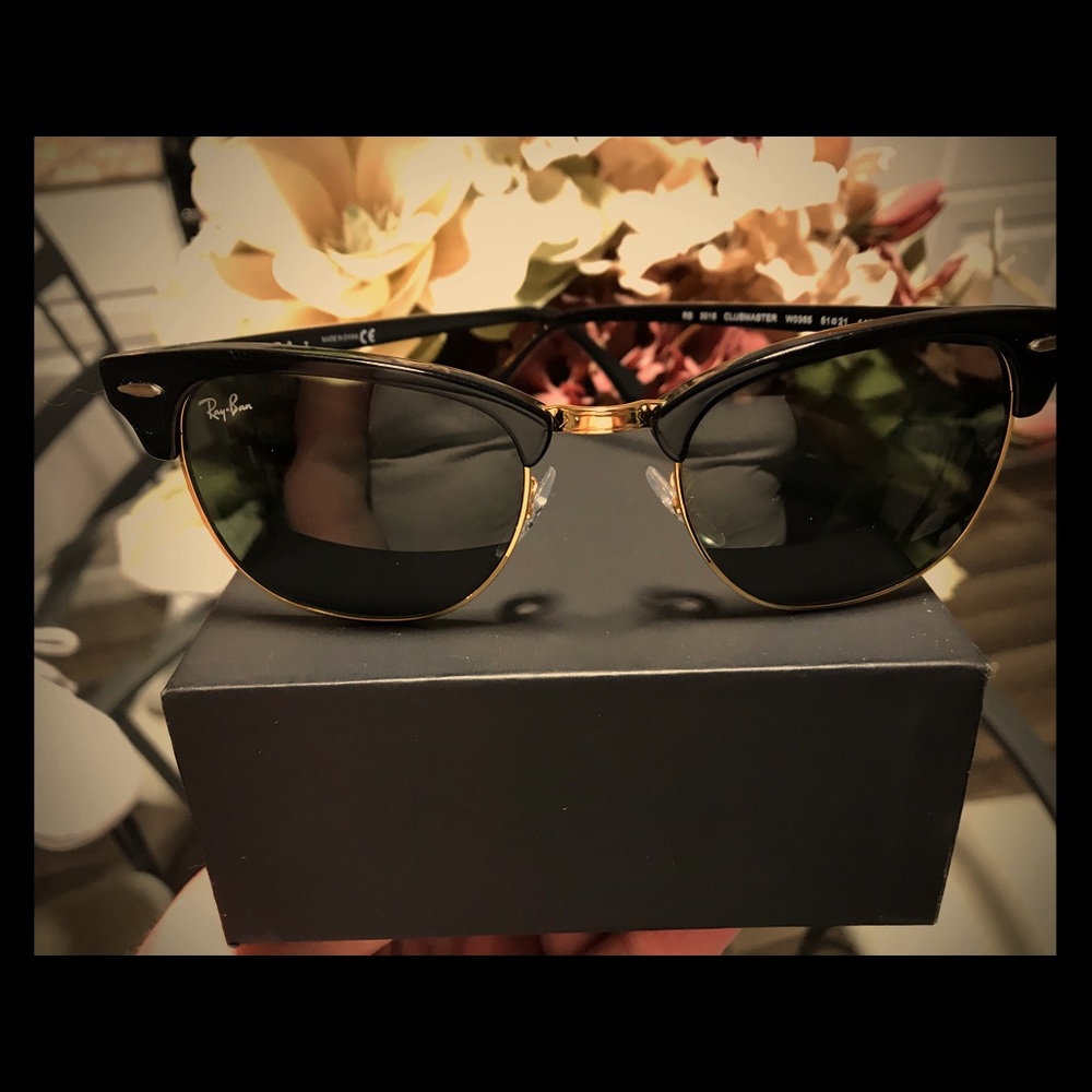 Ray ban
